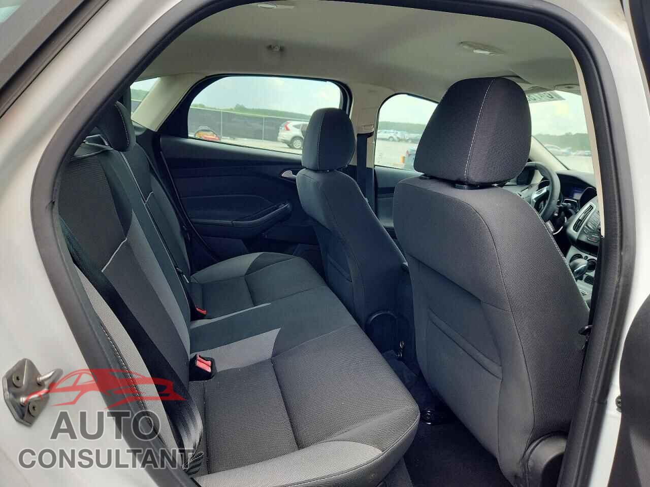 FORD FOCUS 2013 - 1FADP3F26DL125134