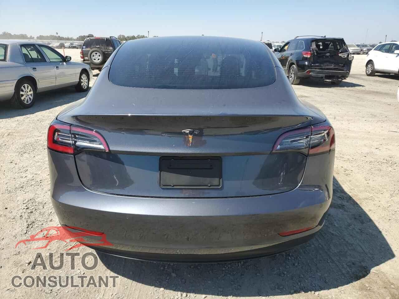 TESLA MODEL 3 2021 - 5YJ3E1EA0MF927870