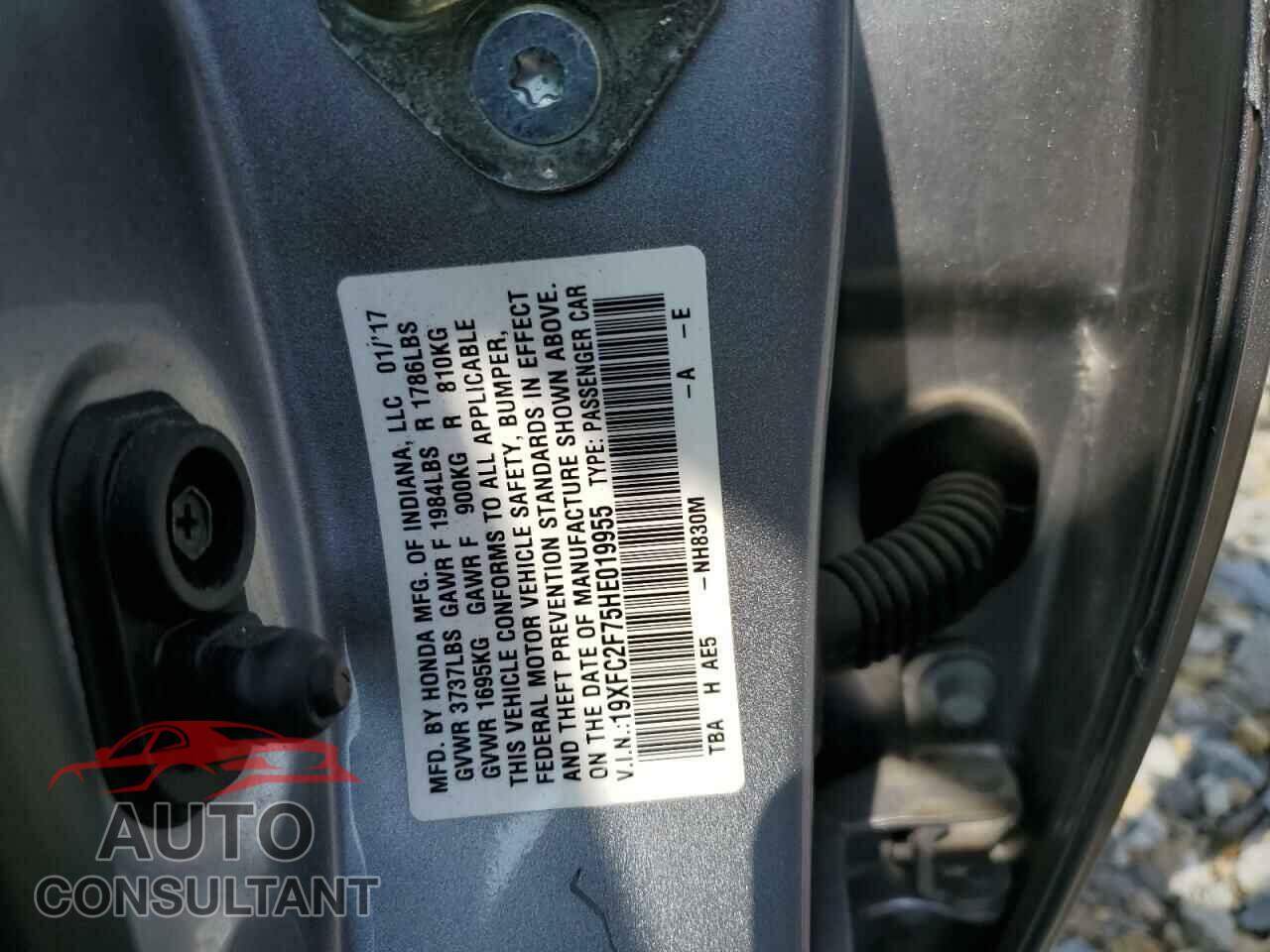 HONDA CIVIC 2017 - 19XFC2F75HE019955