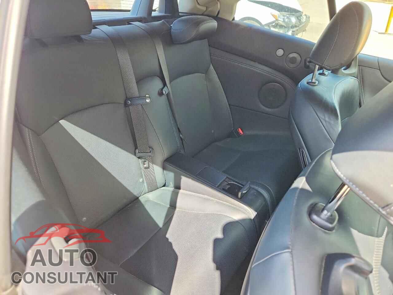 LEXUS IS 2012 - JTHFE2C27C2507408