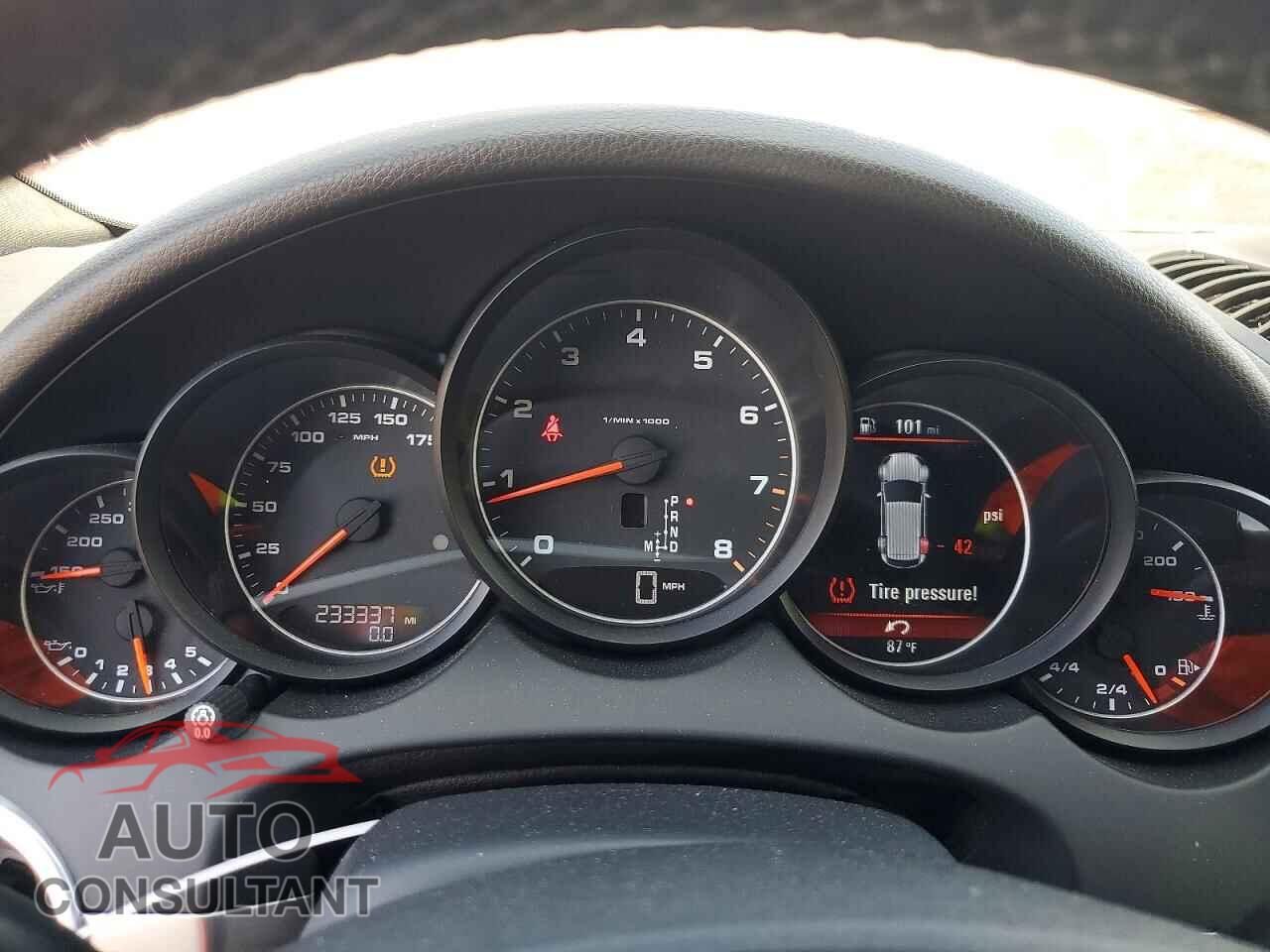 PORSCHE CAYENNE 2013 - WP1AA2A24DLA10790