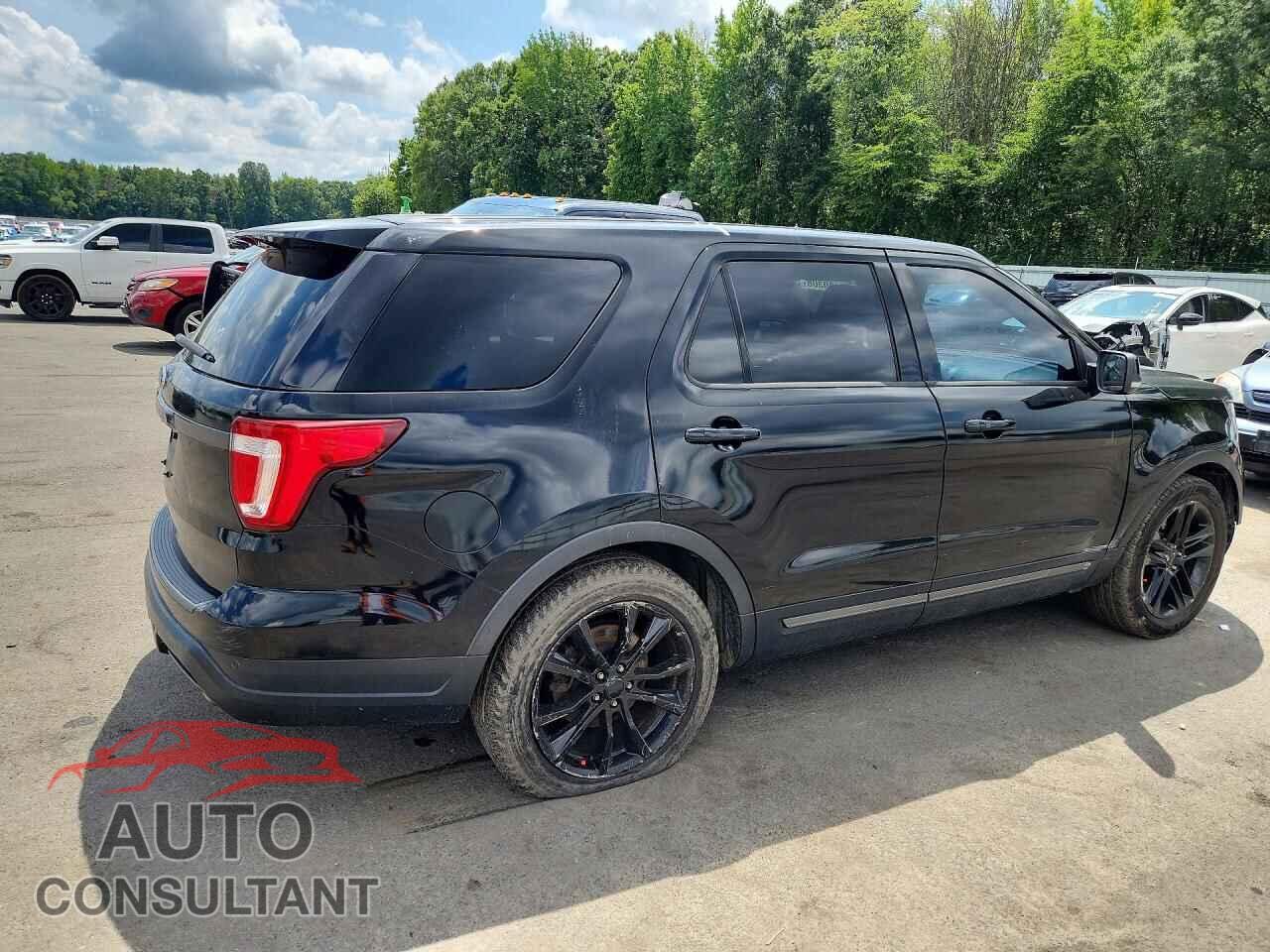 FORD EXPLORER 2018 - 1FM5K7D85JGB73929