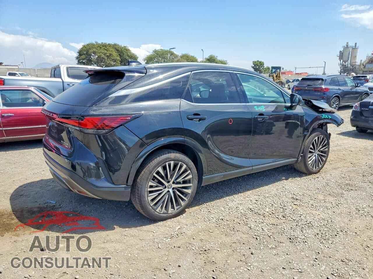 LEXUS UNKNOWN 2023 - 2T2BBMCA9PC006390