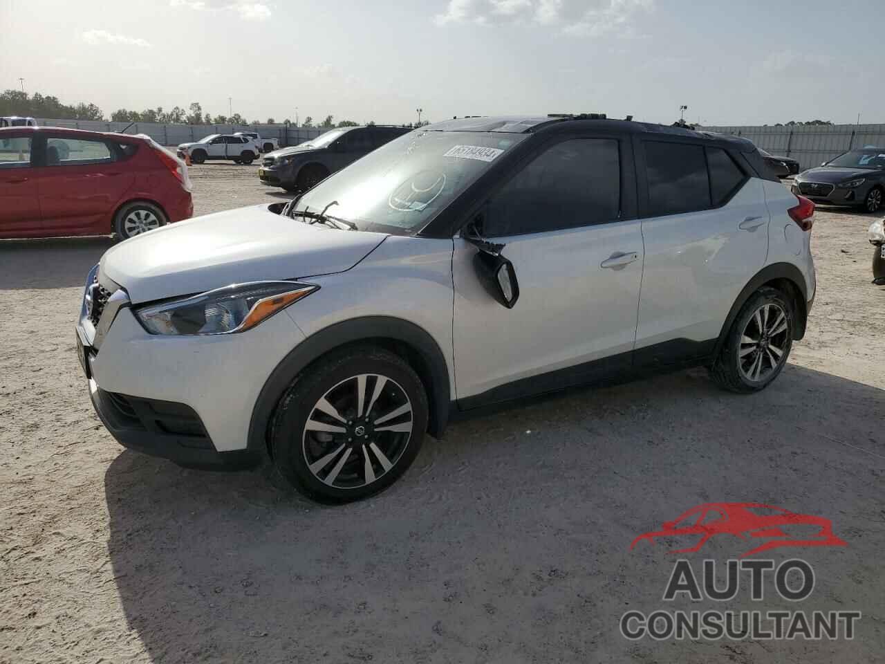 NISSAN KICKS 2020 - 3N1CP5CV3LL518871