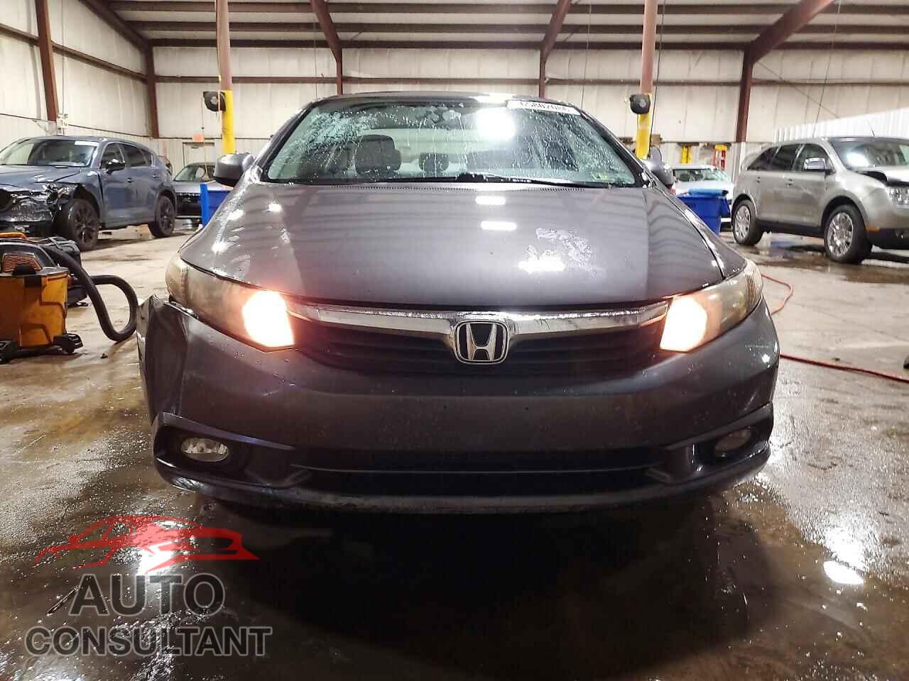 HONDA CIVIC 2012 - 2HGFB2F91CH592676