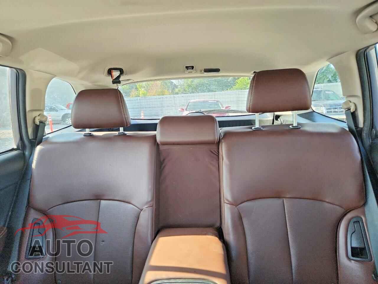 SUBARU OUTBACK 2014 - 4S4BRCPC4E3266302