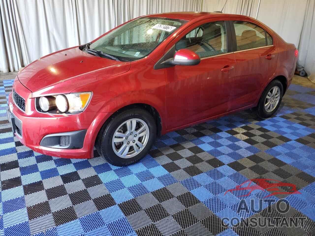 CHEVROLET SONIC 2016 - 1G1JC5SB8G4132300
