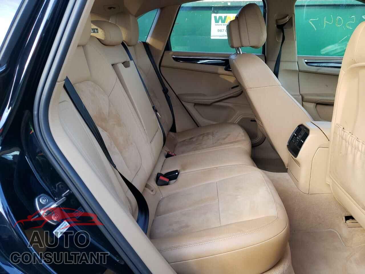 PORSCHE MACAN 2016 - WP1AB2A52GLB47514
