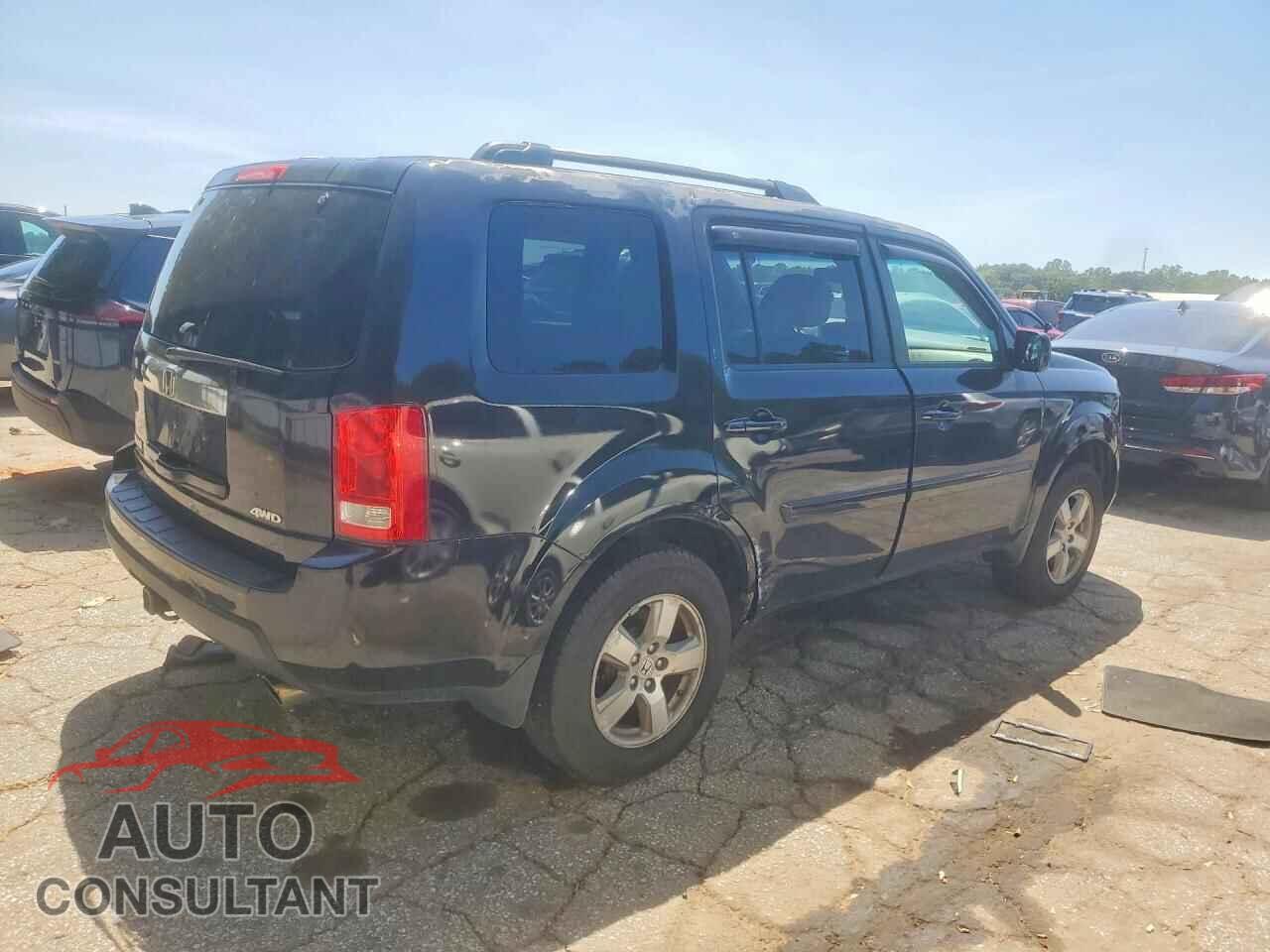 HONDA PILOT 2011 - 5FNYF4H4XBB028540