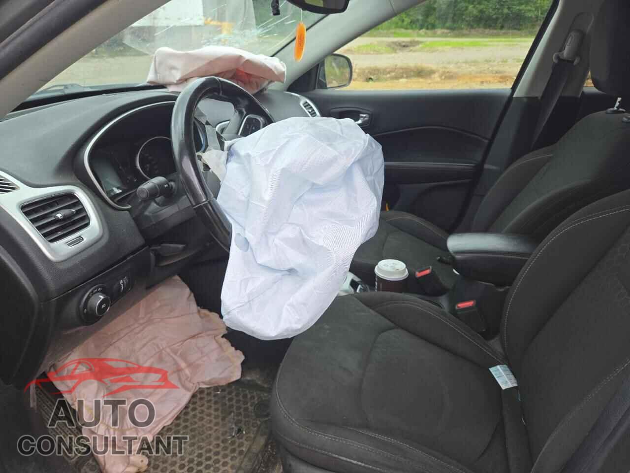 JEEP COMPASS 2021 - 3C4NJDAB3MT548450