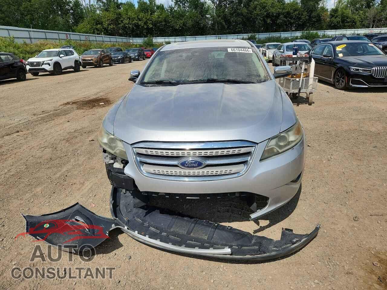 FORD TAURUS 2010 - 1FAHP2FW2AG103649