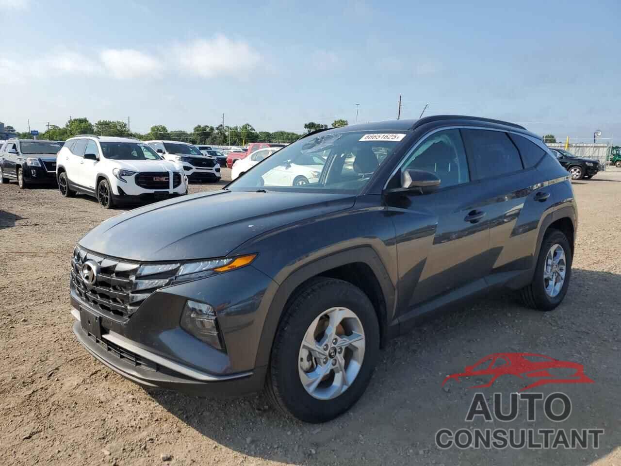 HYUNDAI TUCSON 2022 - 5NMJBCAE6NH113615