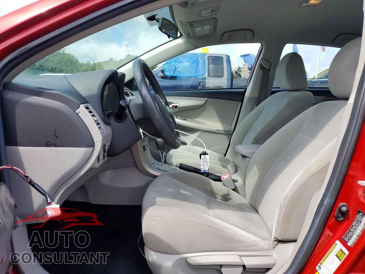 TOYOTA COROLLA 2013 - 2T1BU4EE3DC948221