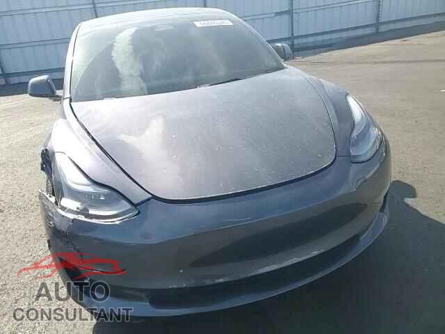 TESLA MODEL 3 2021 - 5YJ3E1EBXMF090201