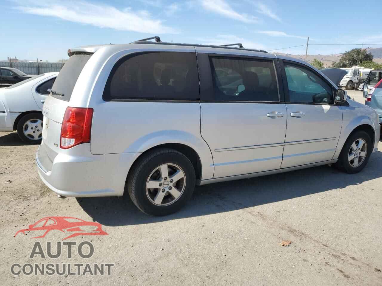 DODGE CARAVAN 2011 - 2D4RN3DG6BR755814