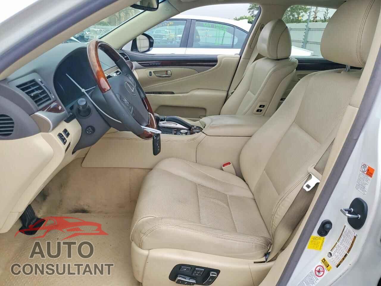 LEXUS LS460 2016 - JTHBL5EF1G5142587
