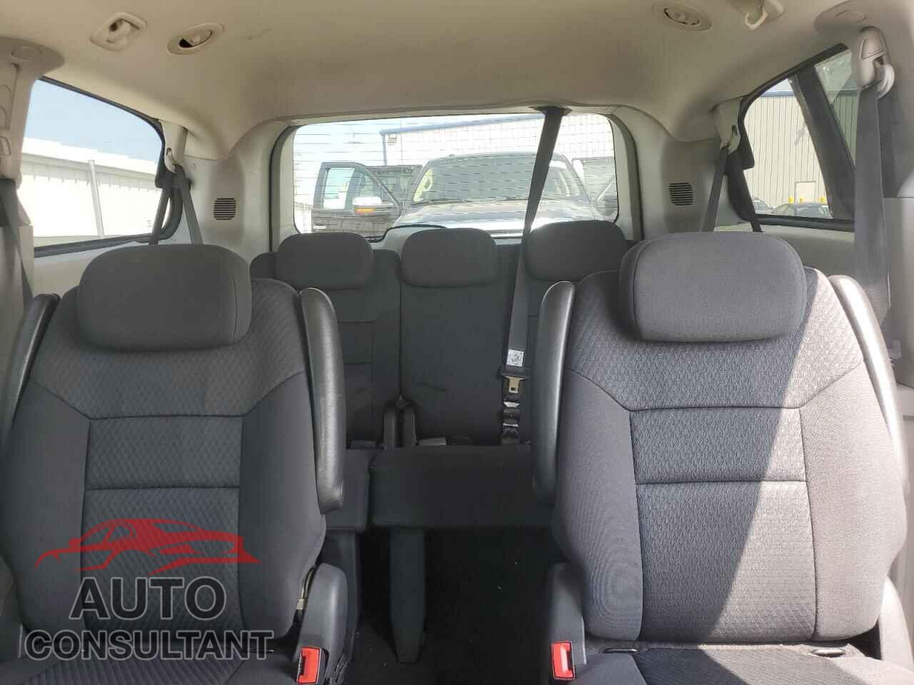 DODGE CARAVAN 2010 - 2D4RN4DE2AR200510