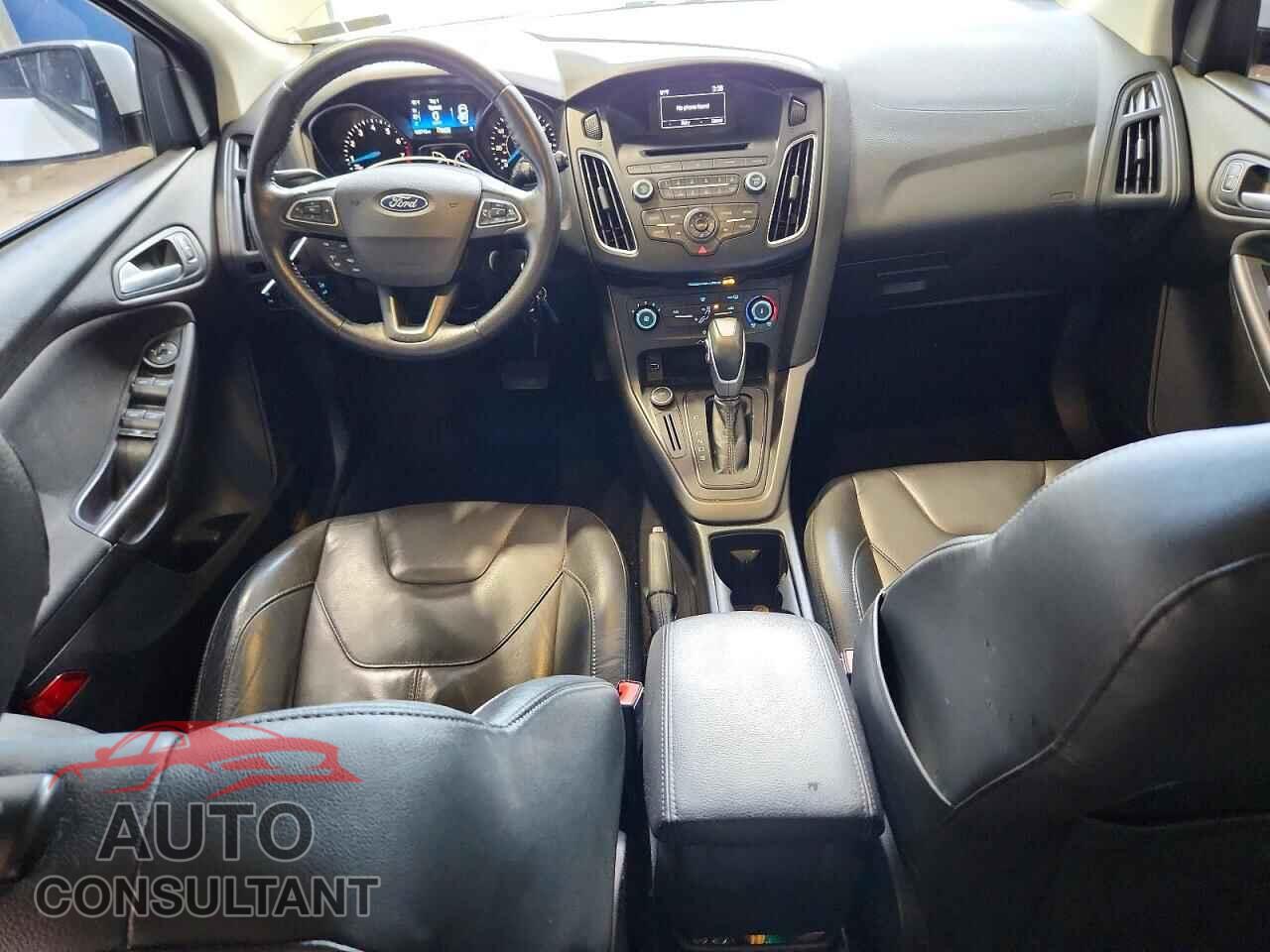FORD FOCUS 2015 - 1FADP3K20FL336368