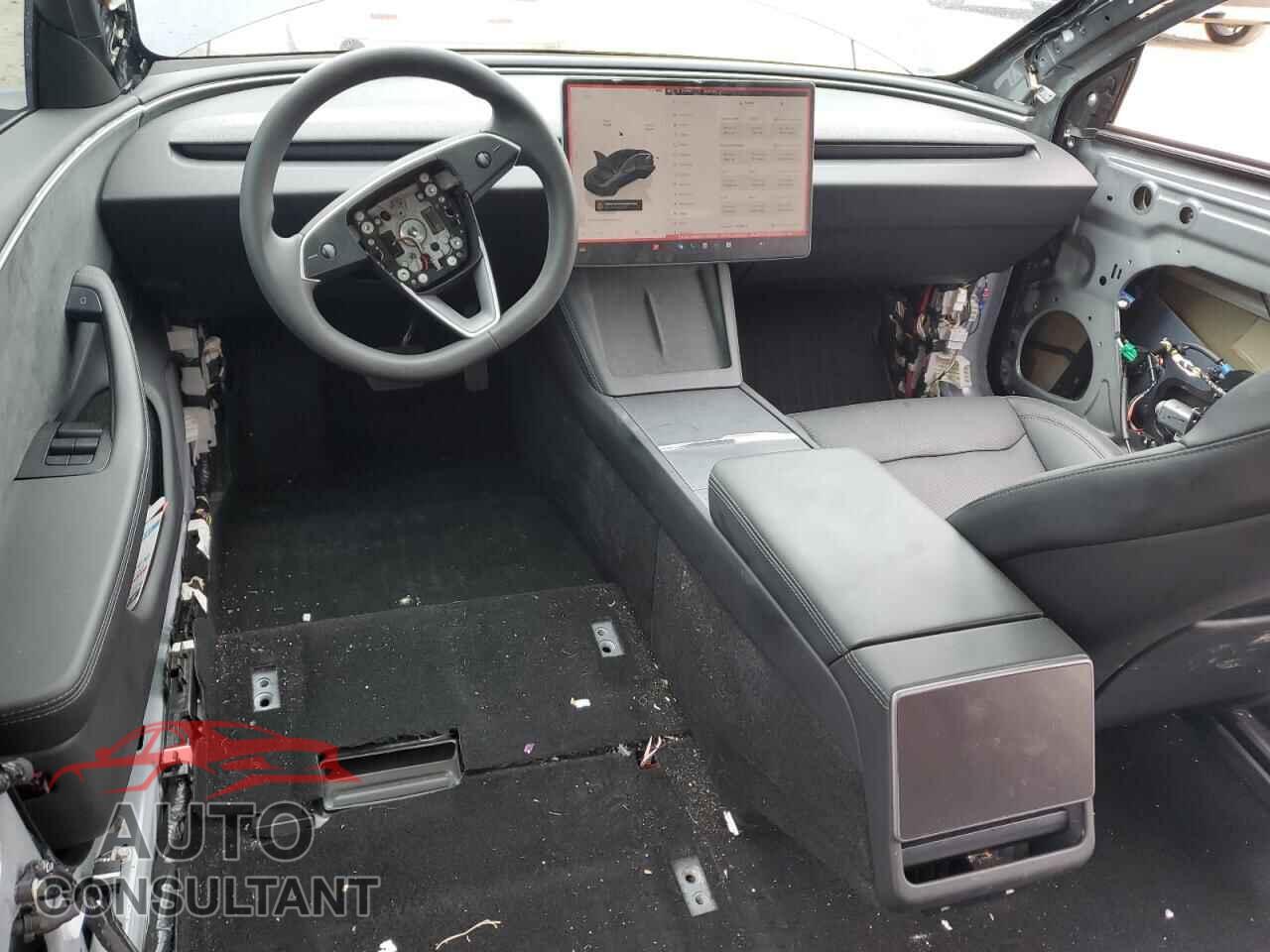 TESLA MODEL 3 2024 - 5YJ3E1EB0RF755601