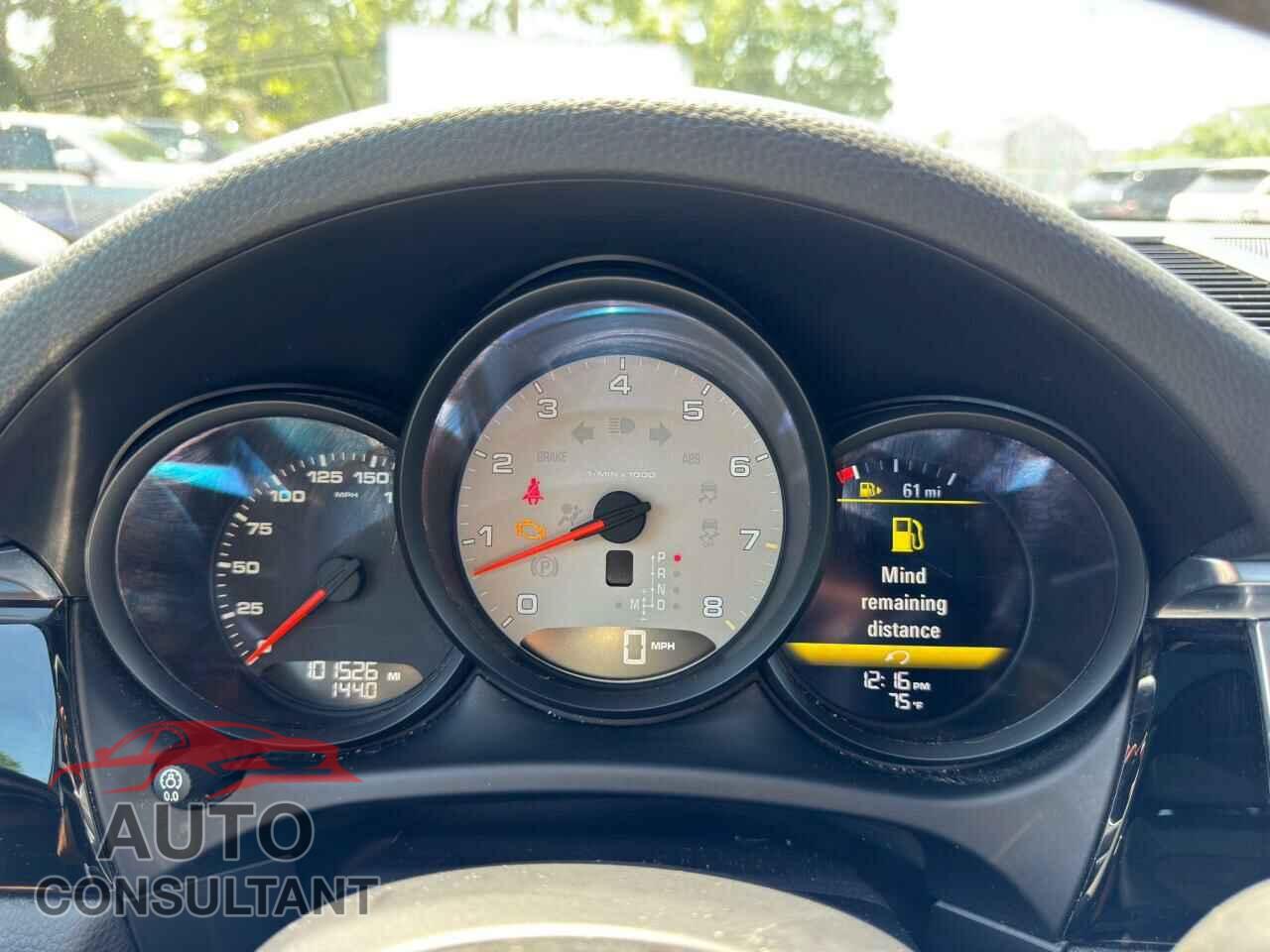 PORSCHE MACAN 2015 - WP1AB2A55FLB58828