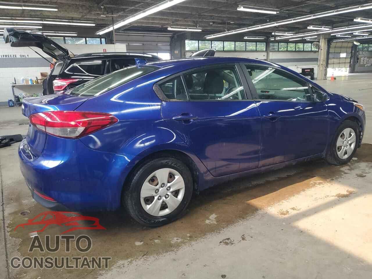 KIA FORTE 2017 - 3KPFL4A74HE010912