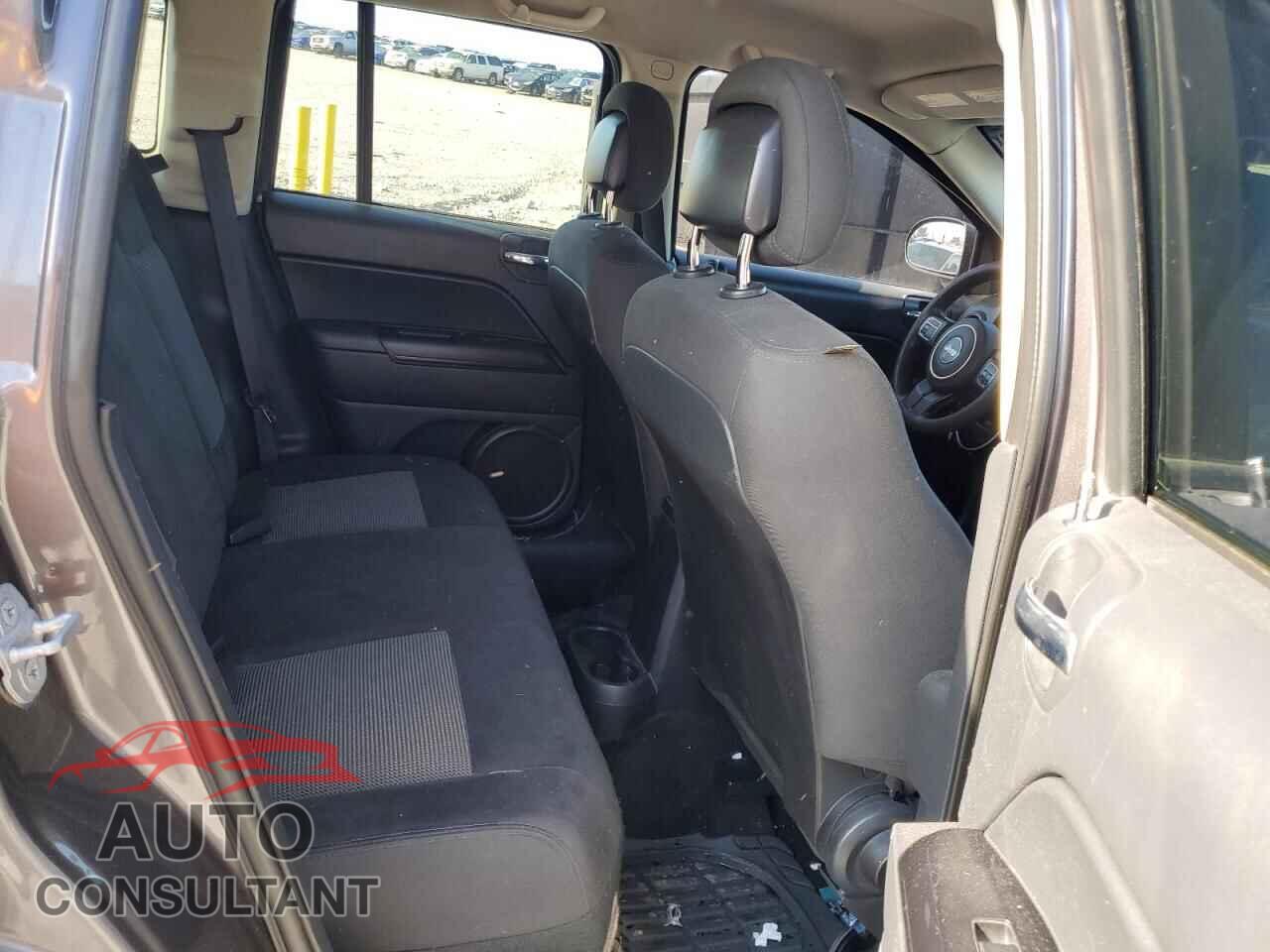 JEEP COMPASS 2015 - 1C4NJDBB4FD283240
