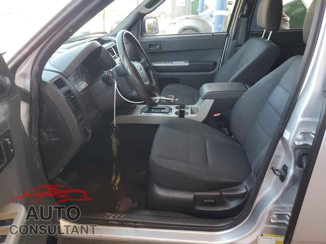 FORD ESCAPE 2011 - 1FMCU9DG9BKB03899