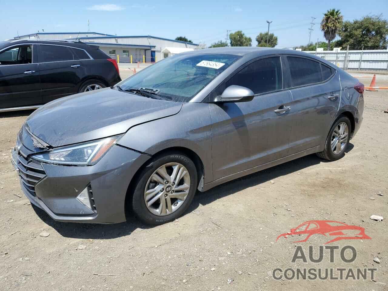 HYUNDAI ELANTRA 2019 - 5NPD84LF0KH469743