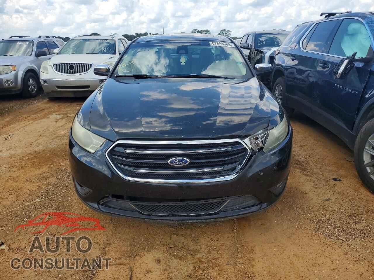 FORD TAURUS 2013 - 1FAHP2F83DG162912