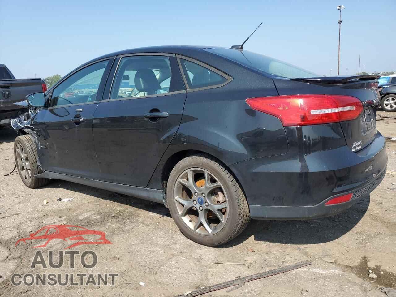 FORD FOCUS 2015 - 1FADP3F23FL201038