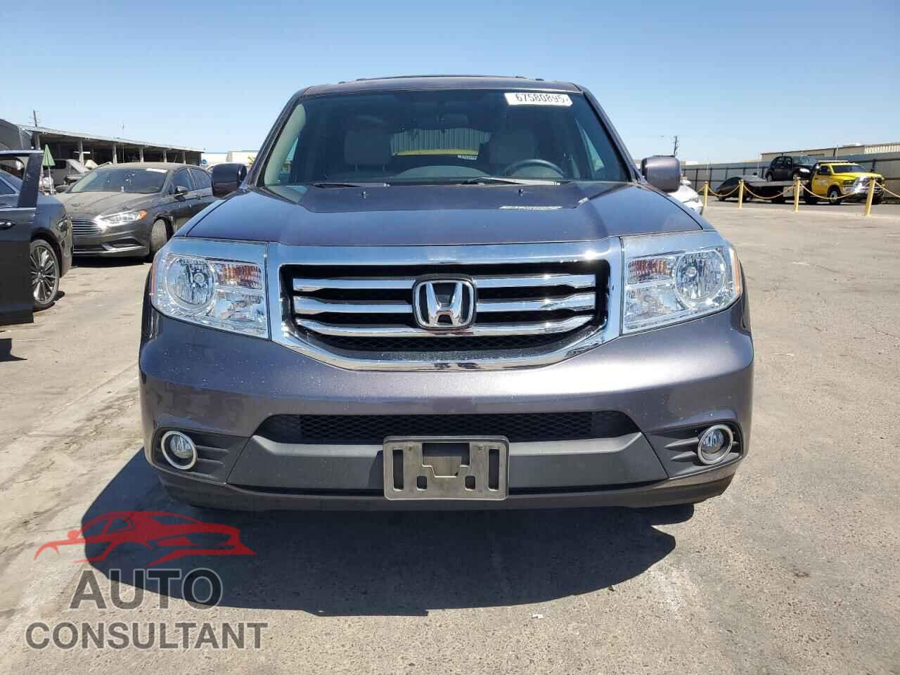 HONDA PILOT 2015 - 5FNYF3H38FB034781