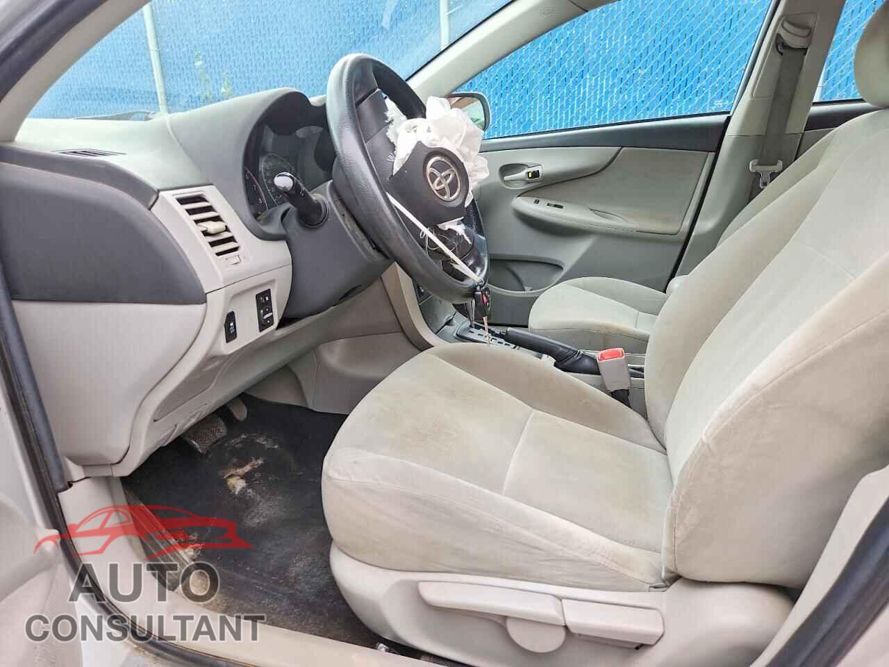 TOYOTA COROLLA 2011 - 2T1BU4EE9BC687383