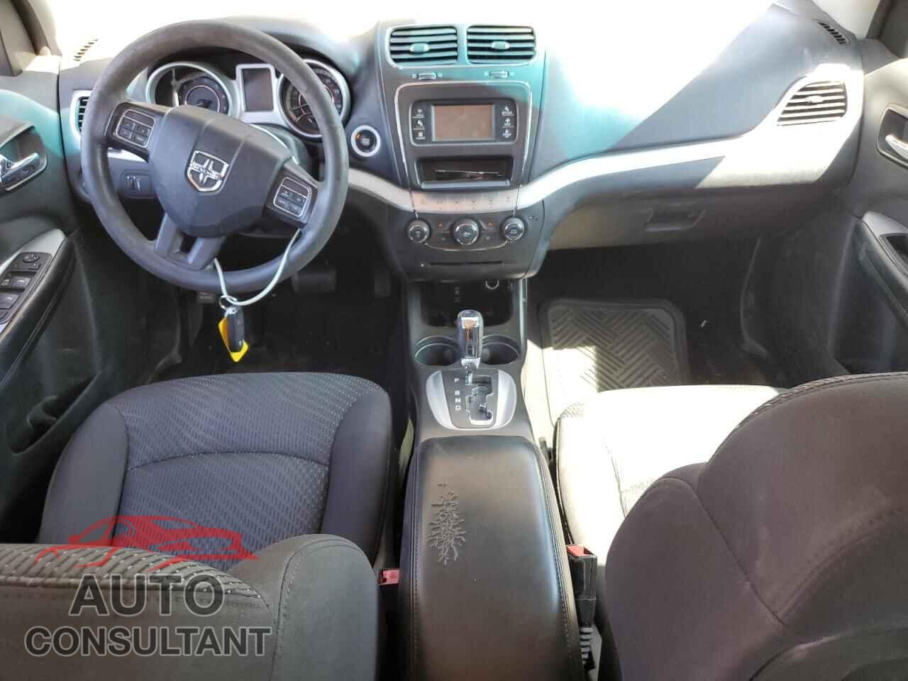 DODGE JOURNEY 2017 - 3C4PDCBG8HT572804