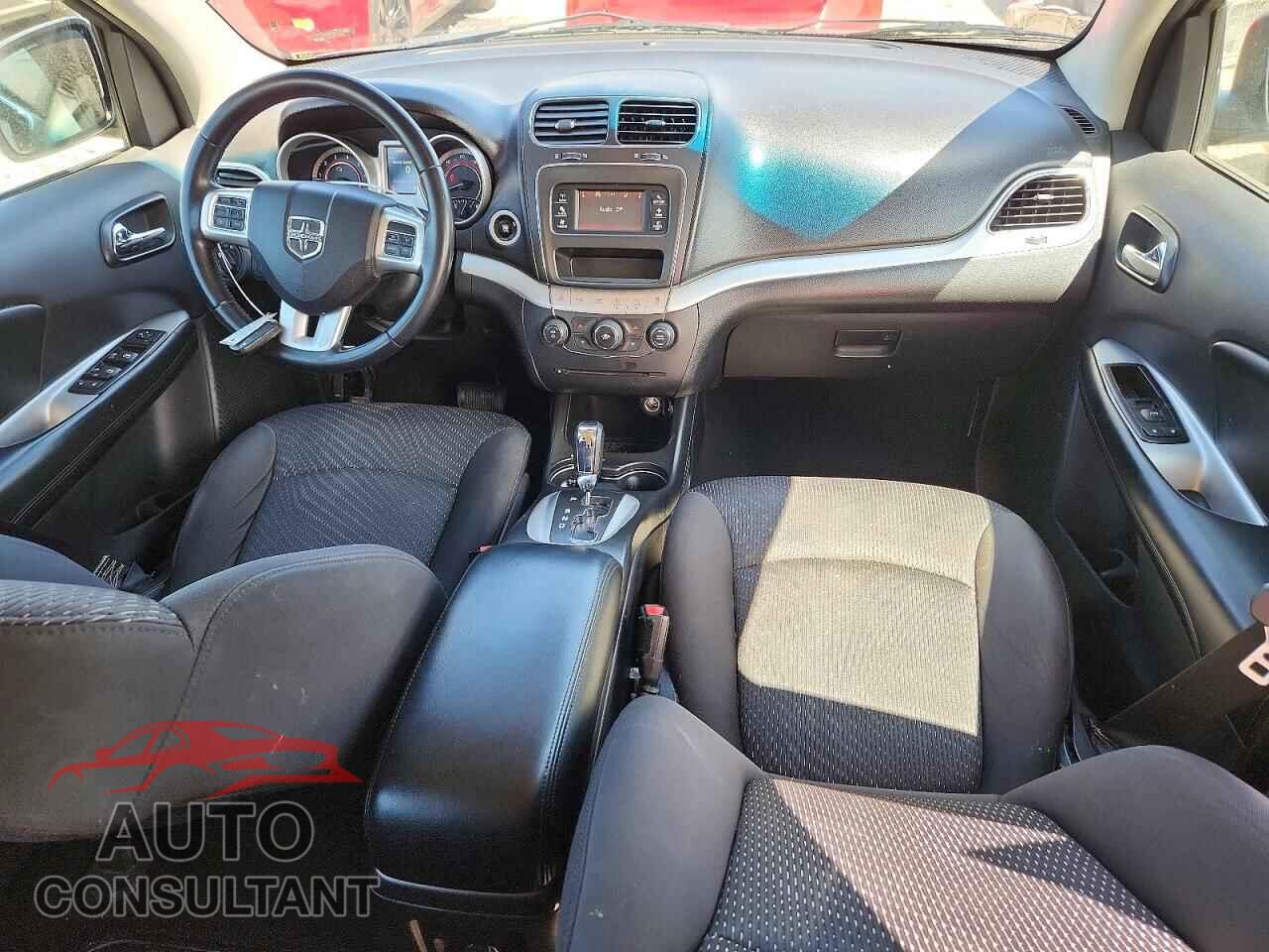 DODGE JOURNEY 2015 - 3C4PDCAB9FT714547
