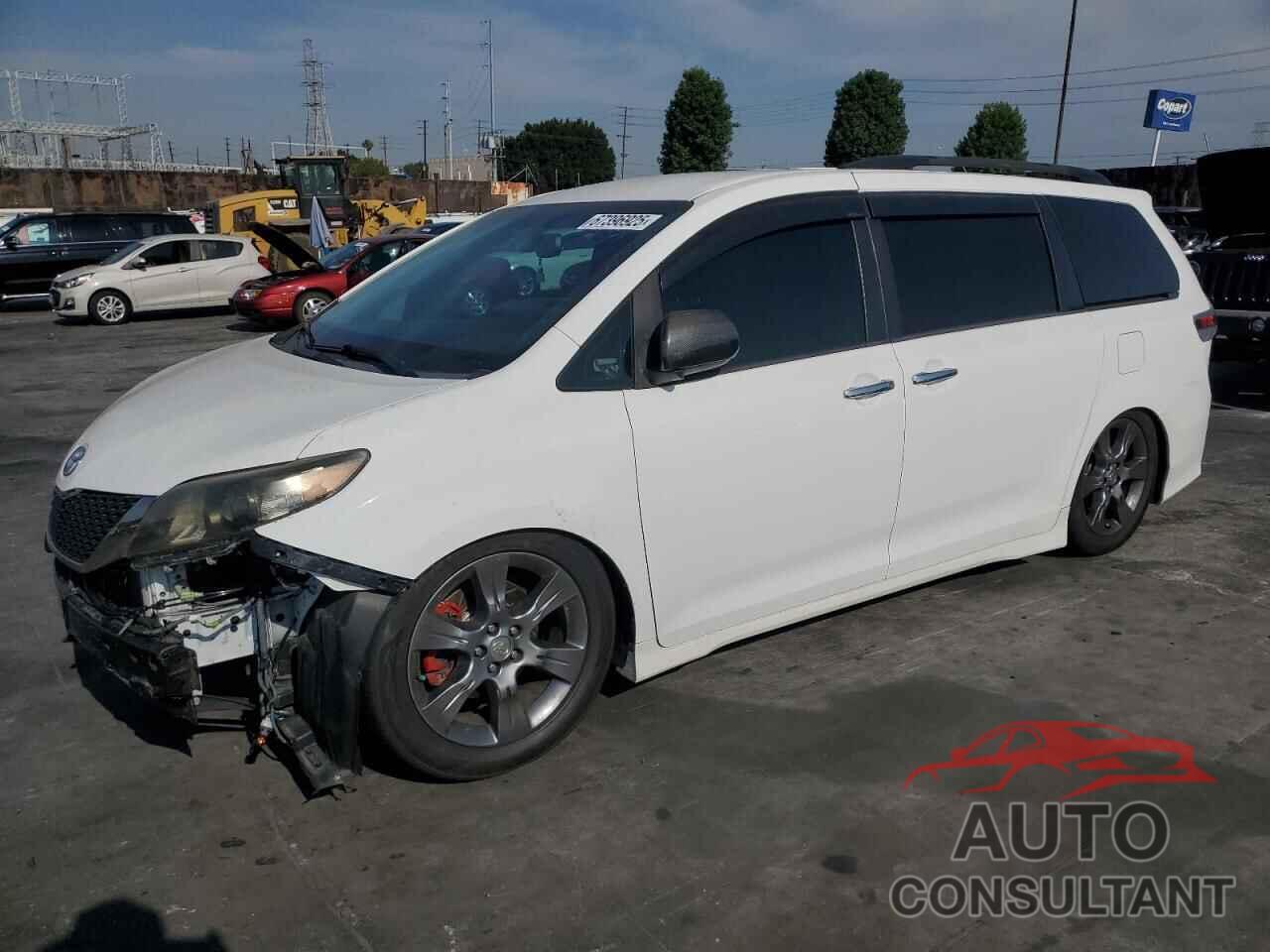 TOYOTA SIENNA 2015 - 5TDXK3DC1FS685890