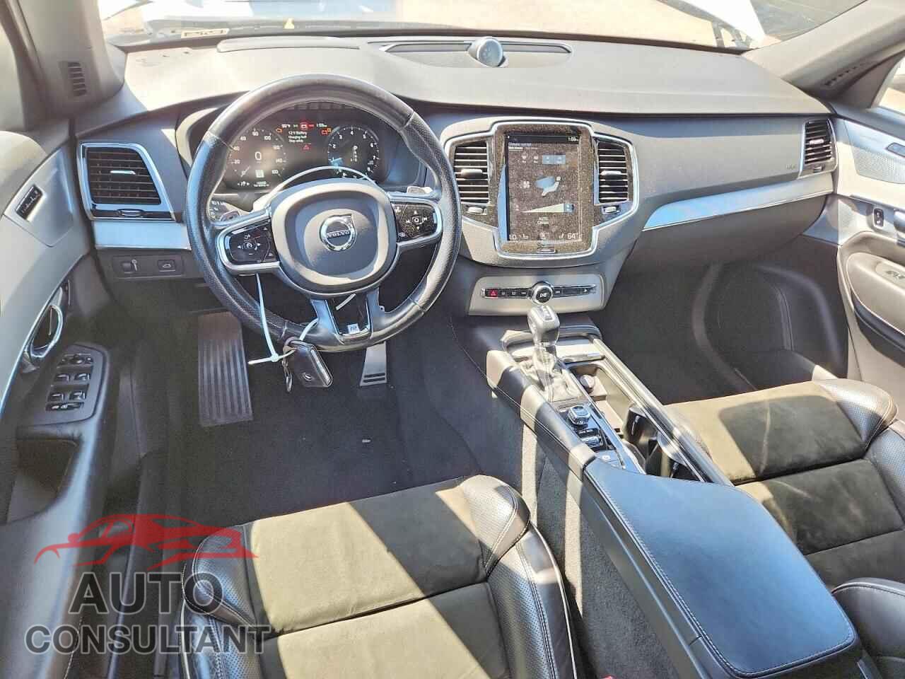 VOLVO XC90 2016 - YV4A22PM4G1035709