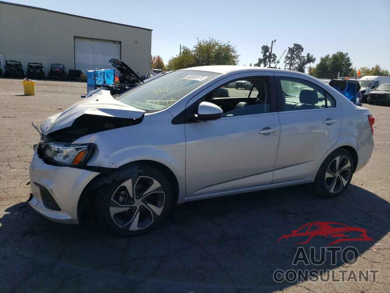 CHEVROLET SONIC 2018 - 1G1JF5SB9J4139061