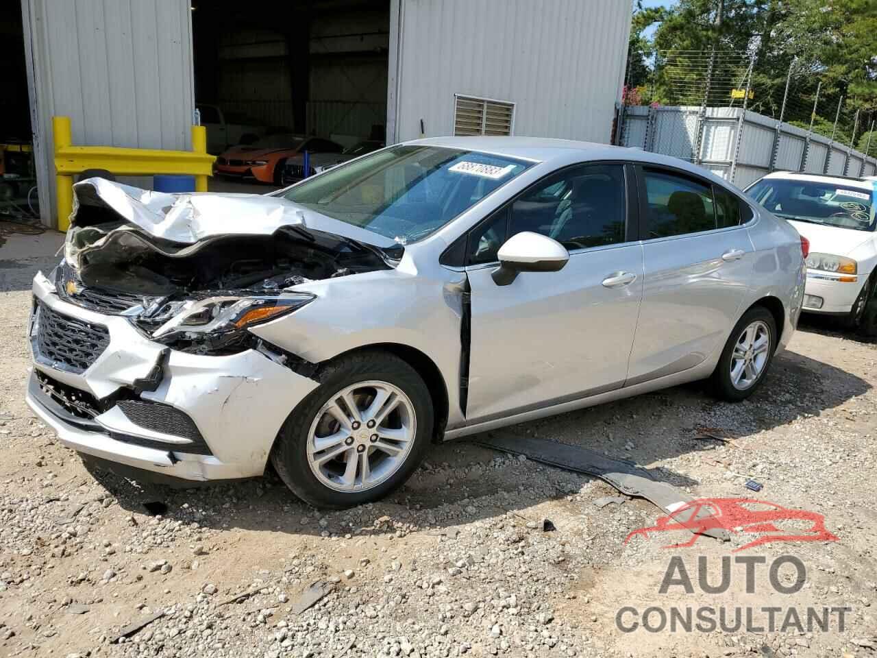 CHEVROLET CRUZE 2018 - 1G1BE5SM9J7164632