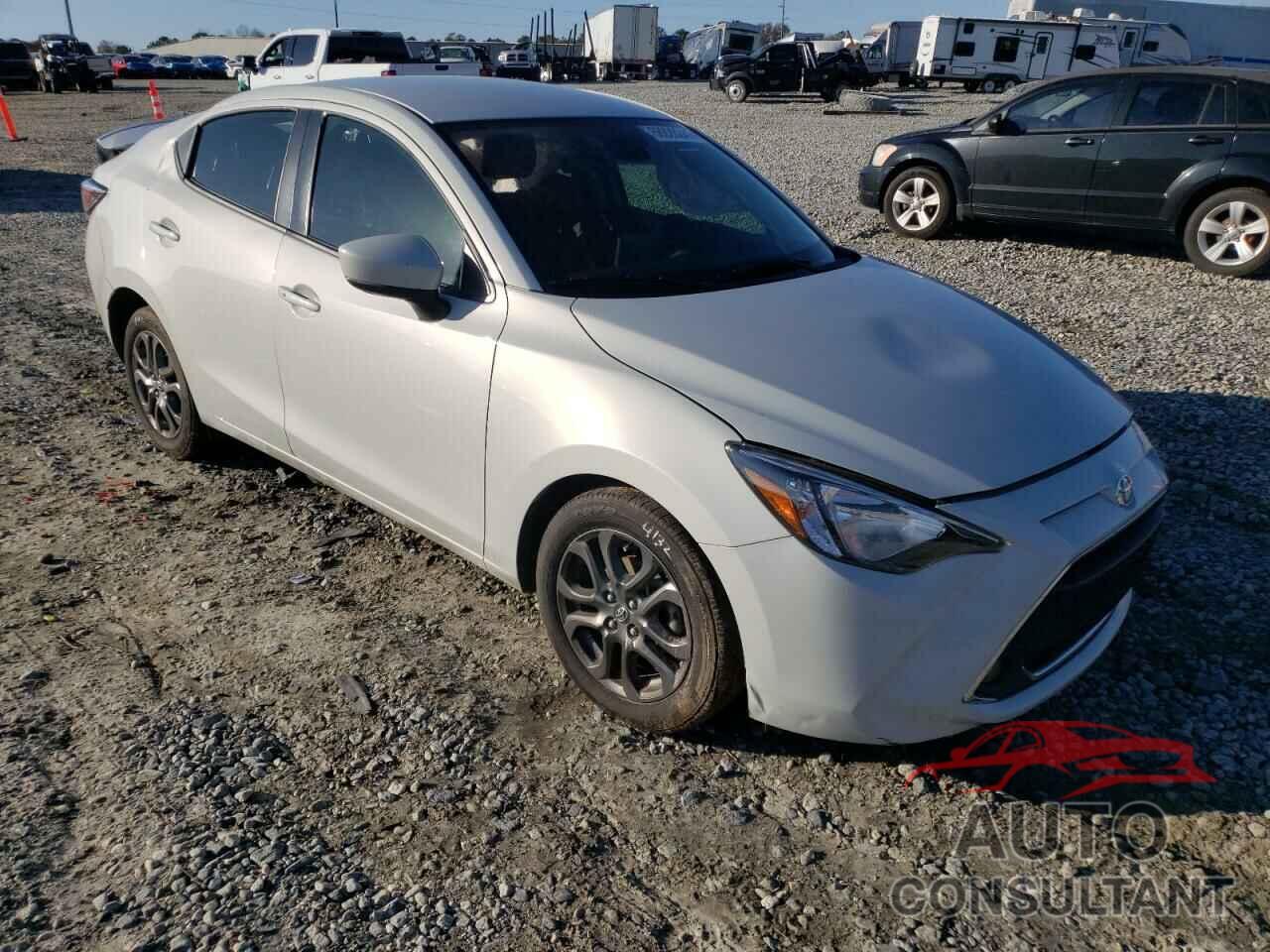TOYOTA YARIS 2019 - 3MYDLBYV3KY516755