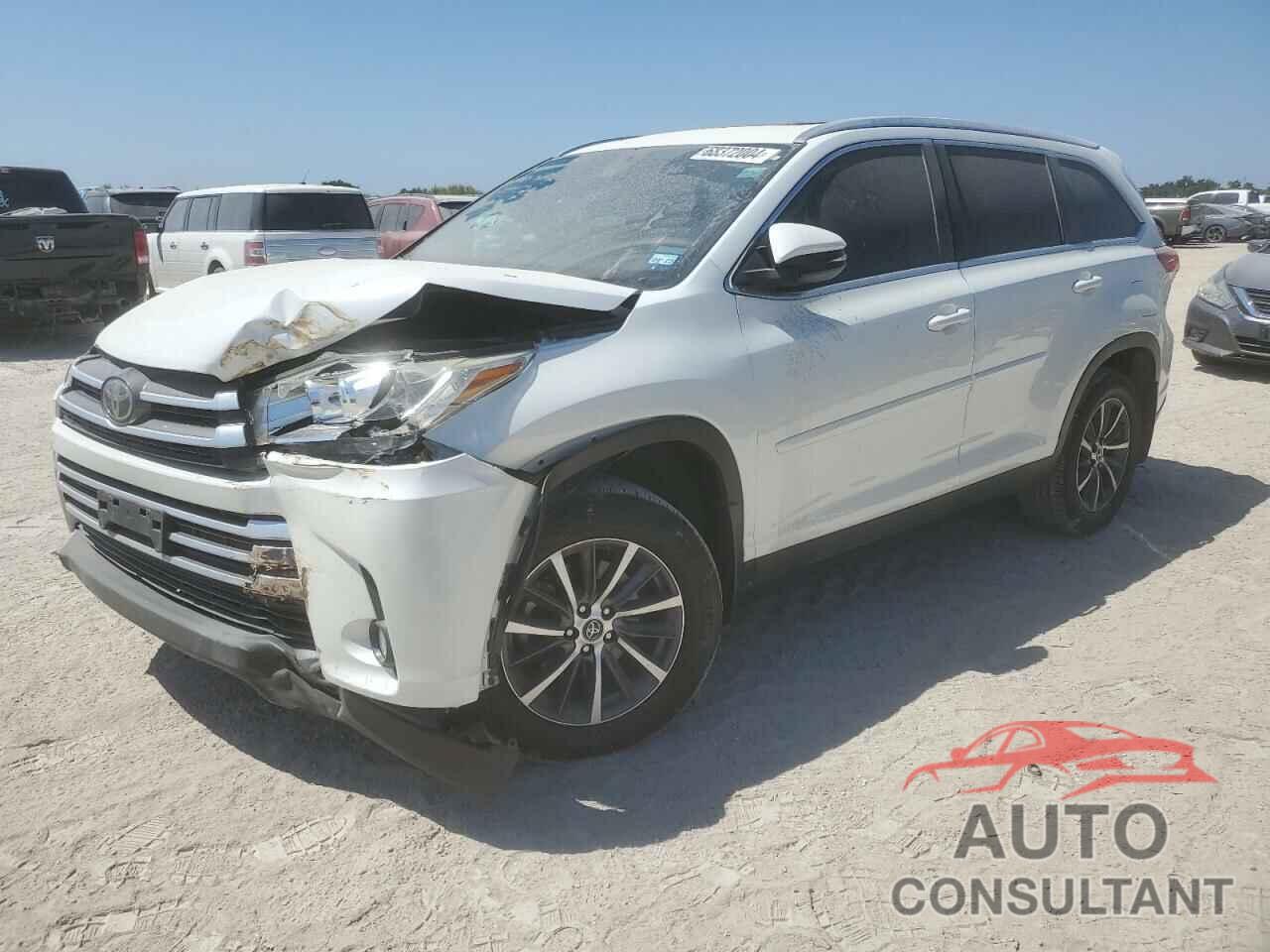 TOYOTA HIGHLANDER 2019 - 5TDKZRFH5KS550696