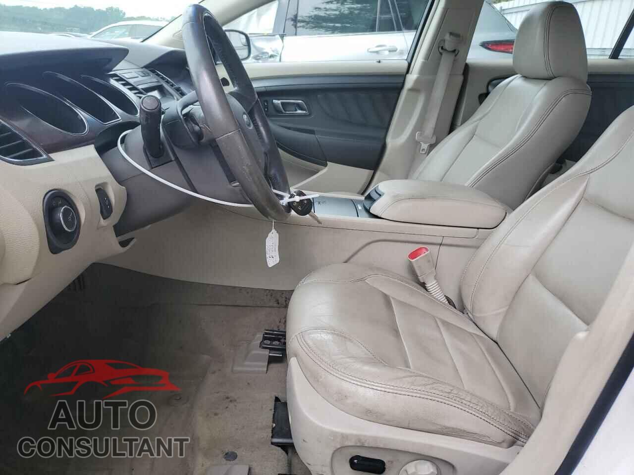 FORD TAURUS 2012 - 1FAHP2EW3CG121002