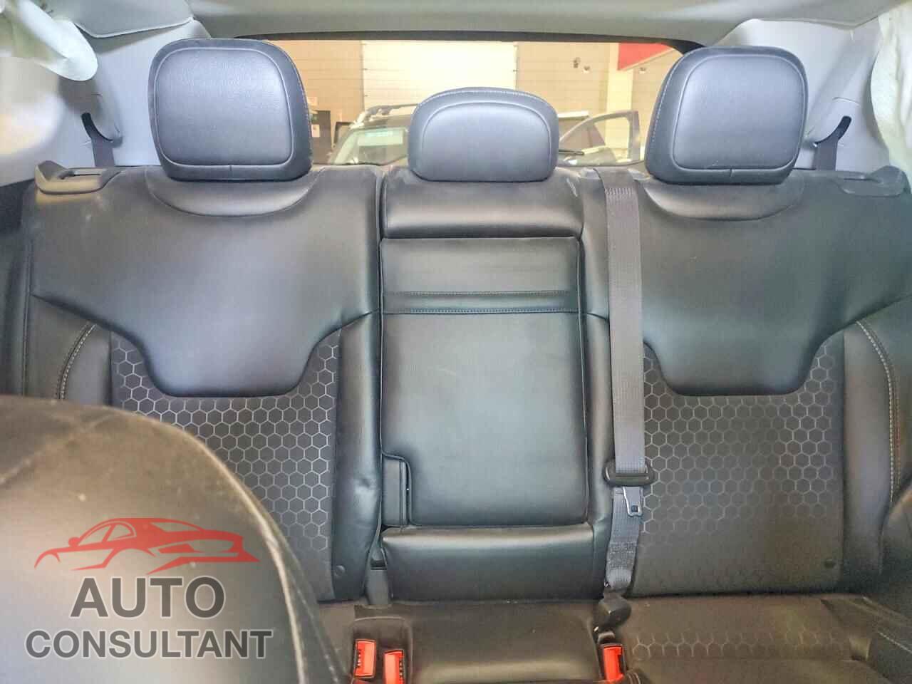 JEEP COMPASS 2019 - 3C4NJDBB4KT601149