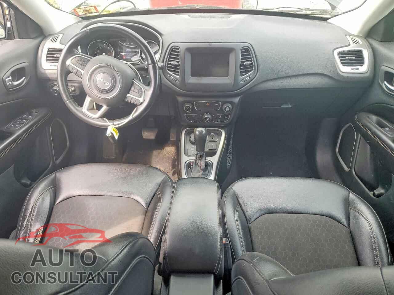 JEEP COMPASS 2019 - 3C4NJDBBXKT801159