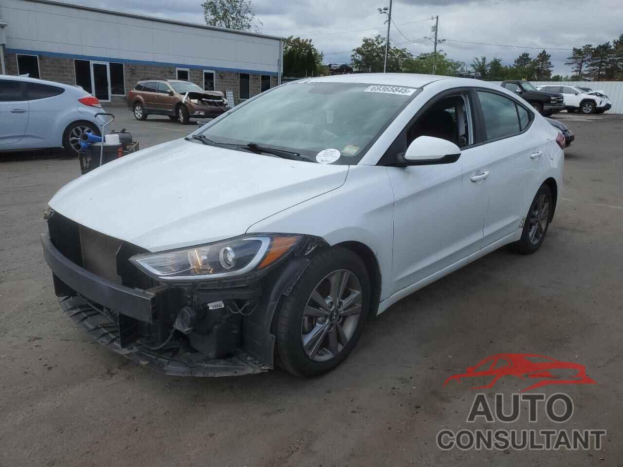 HYUNDAI ELANTRA 2018 - 5NPD84LF0JH365218