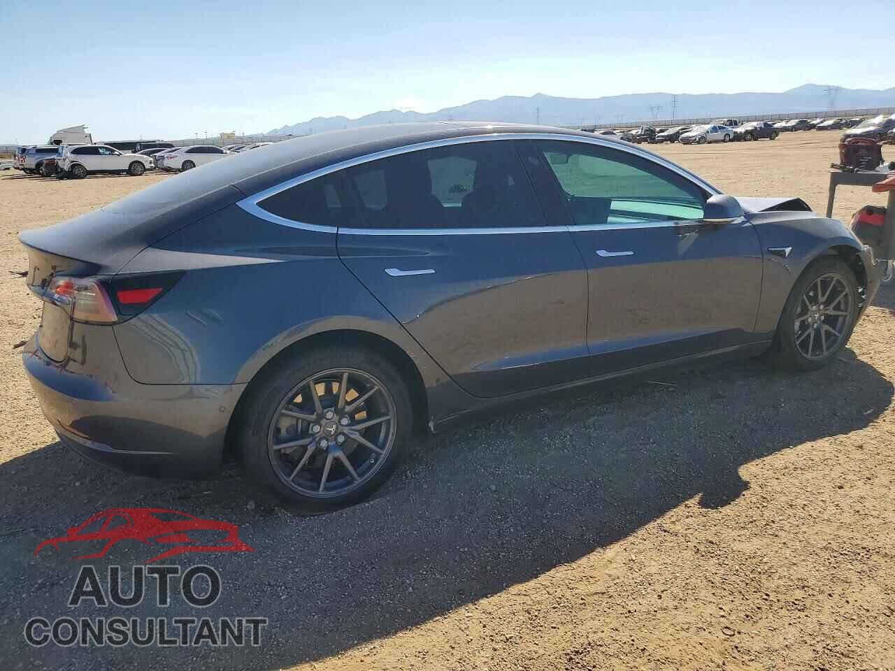TESLA MODEL 3 2018 - 5YJ3E1EAXJF157592