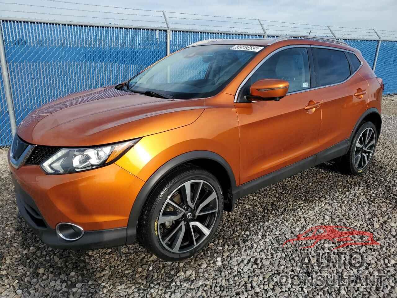NISSAN ROGUE 2017 - JN1BJ1CR6HW102405