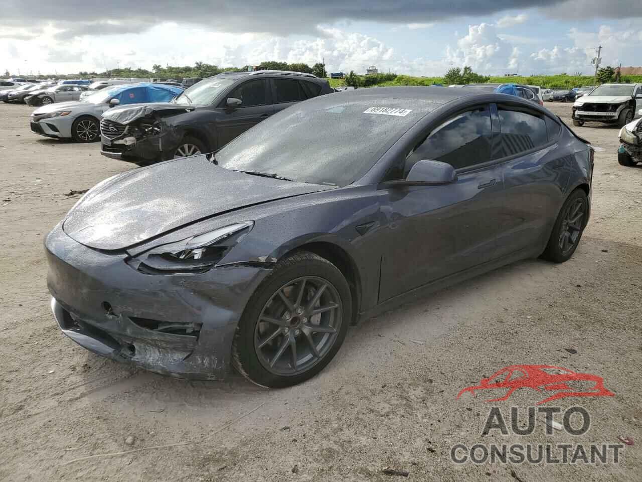 TESLA MODEL 3 2023 - 5YJ3E1EA2PF708994