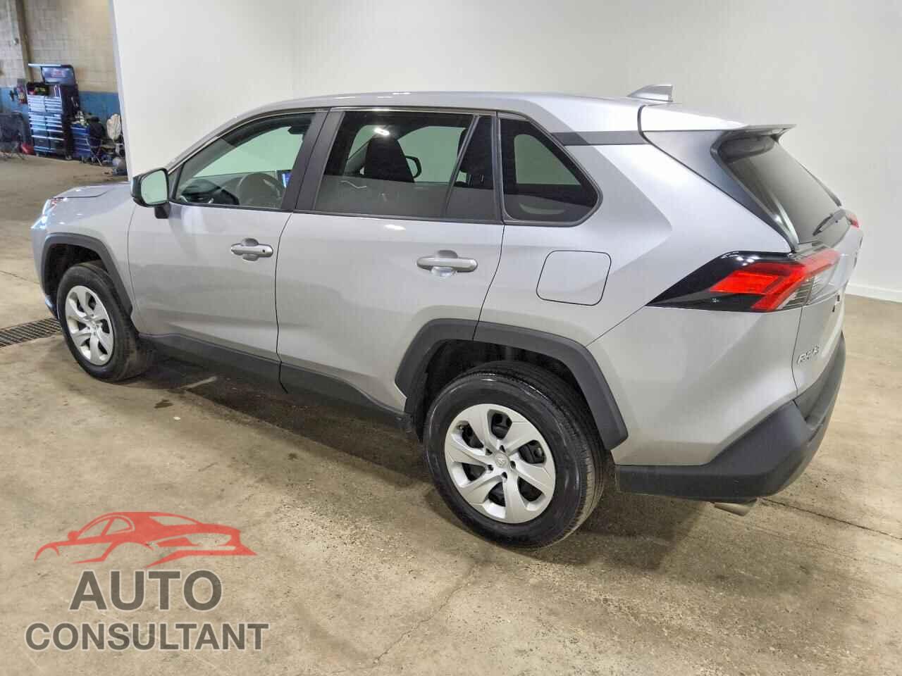 TOYOTA RAV4 2024 - 2T3F1RFV8RC466462