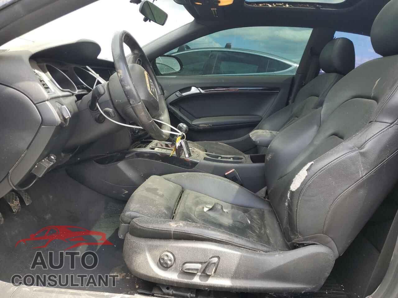 AUDI A5 2011 - WAURFAFR8BA034652