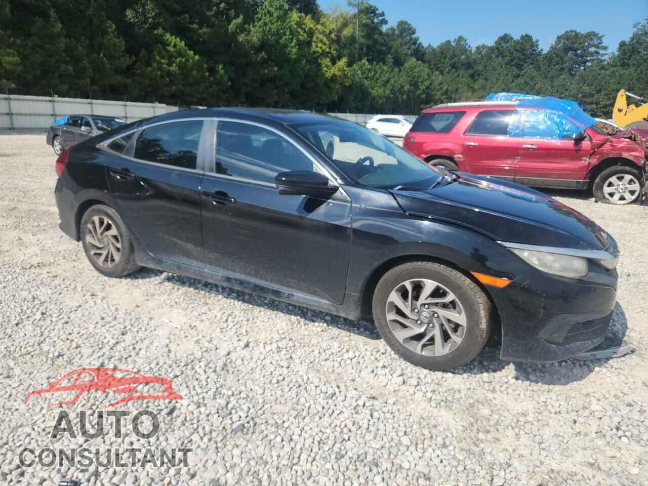 HONDA CIVIC 2018 - 19XFC2F78JE019048
